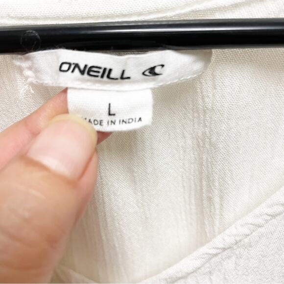 O'Neill White Blouse - Picture 3 of 4
